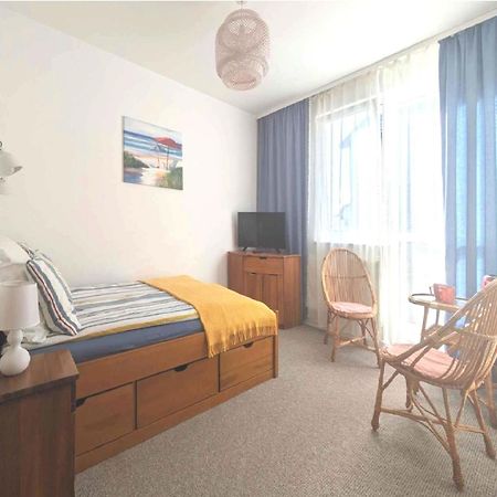 Bed and Breakfast Florian - Tuz Przy Plazy Mielno  Exterior foto